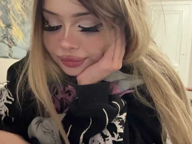 miacusy live cam on BongaCams
