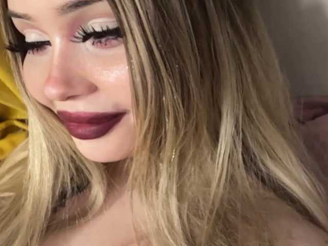 miacusy live cam on BongaCams