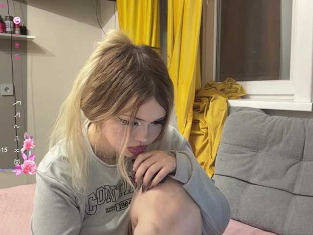 miacusy live cam on BongaCams