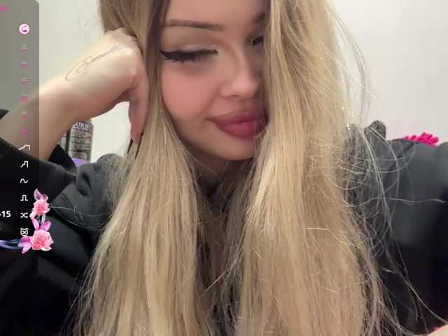 miacusy live cam on BongaCams
