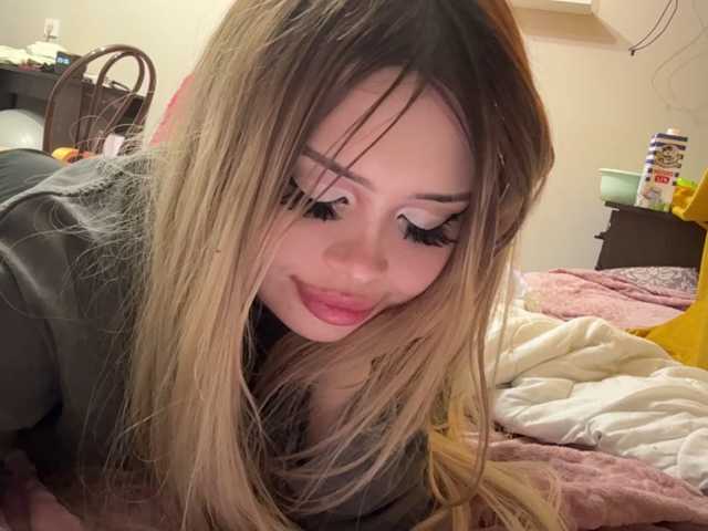 miacusy live cam on BongaCams