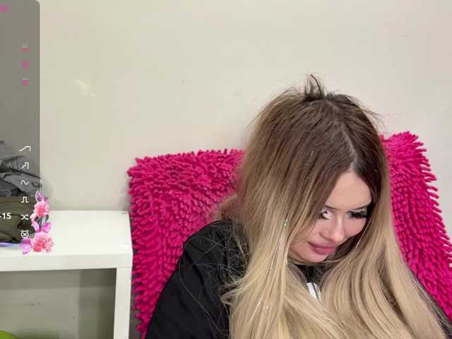 miacusy live cam on BongaCams