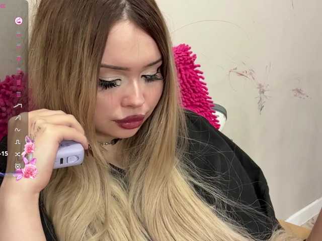 miacusy live cam on BongaCams