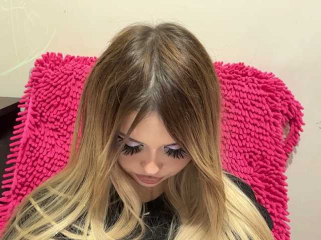 miacusy live cam on BongaCams
