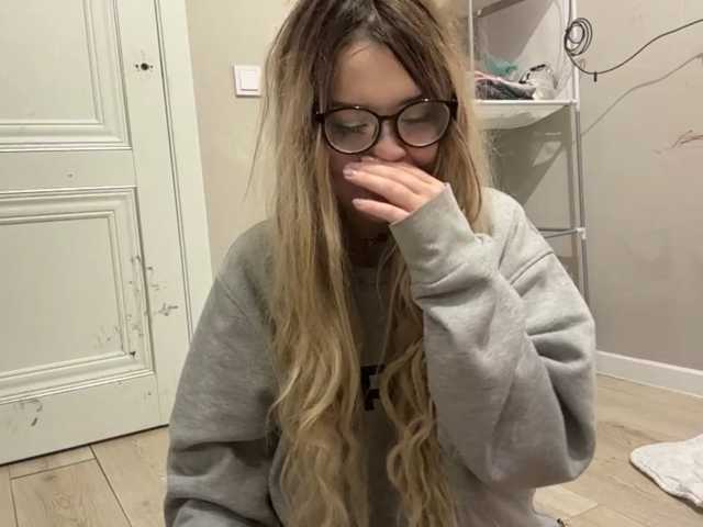 miacusy live cam on BongaCams