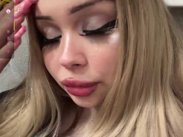miacusy live cam on BongaCams
