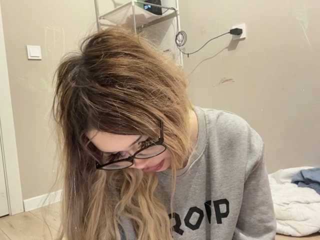 miacusy live cam on BongaCams