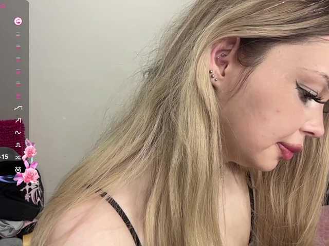 miacusy live cam on BongaCams