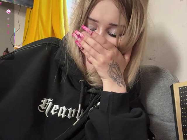 miacusy live cam on BongaCams