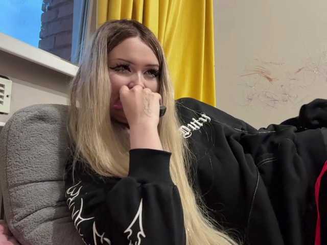 miacusy live cam on BongaCams