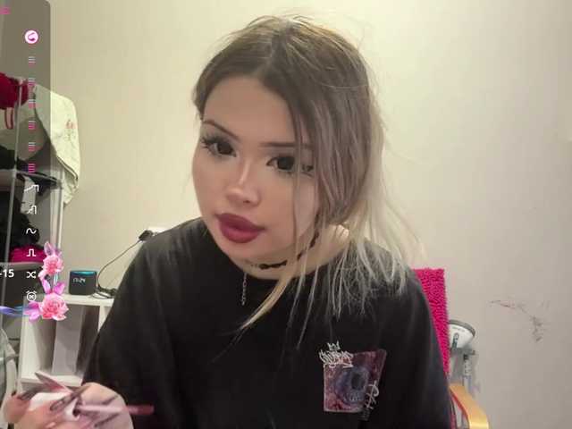 miacusy live cam on BongaCams