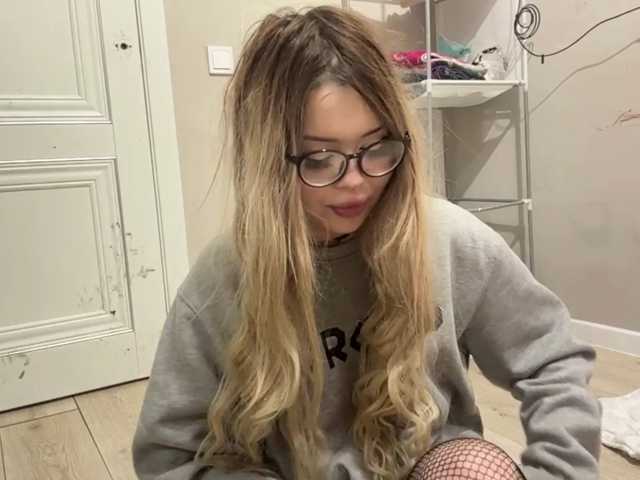 miacusy live cam on BongaCams