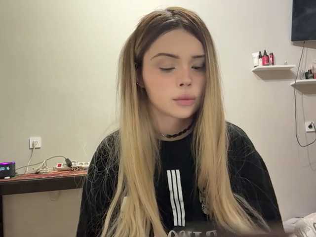 miacusy live cam on BongaCams