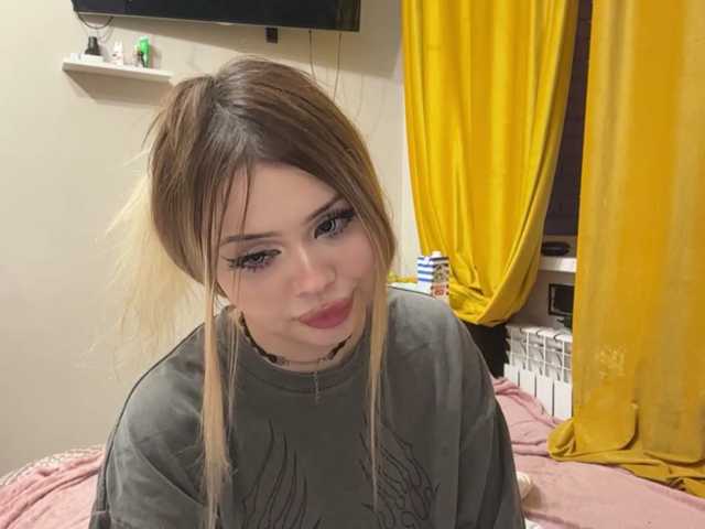 miacusy live cam on BongaCams