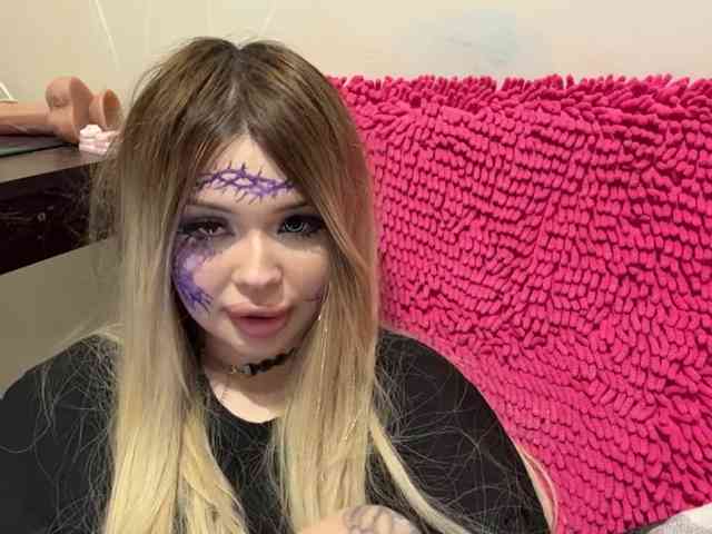 Modella: miacusy