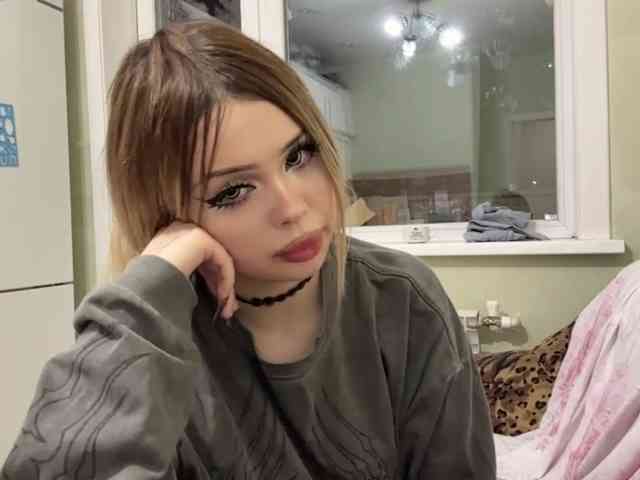 Vorschau des Streams von miacusy