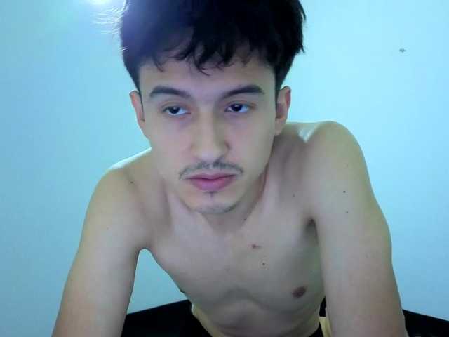 mai-duvan live cam on BongaCams