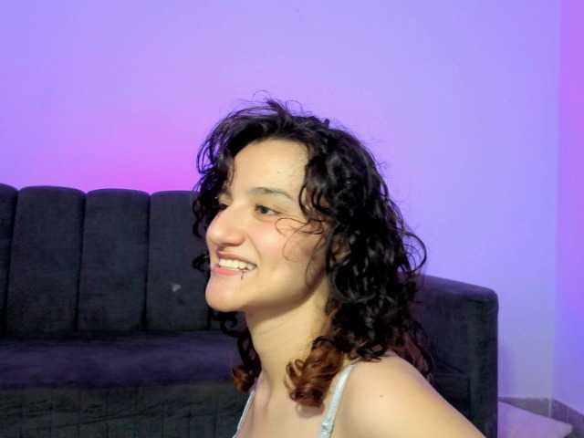 mai-duvan live cam on BongaCams