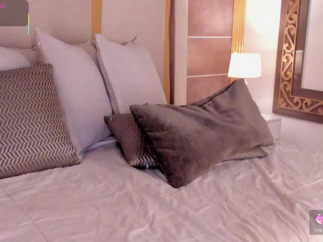 almaavery1 live cam on BongaCams