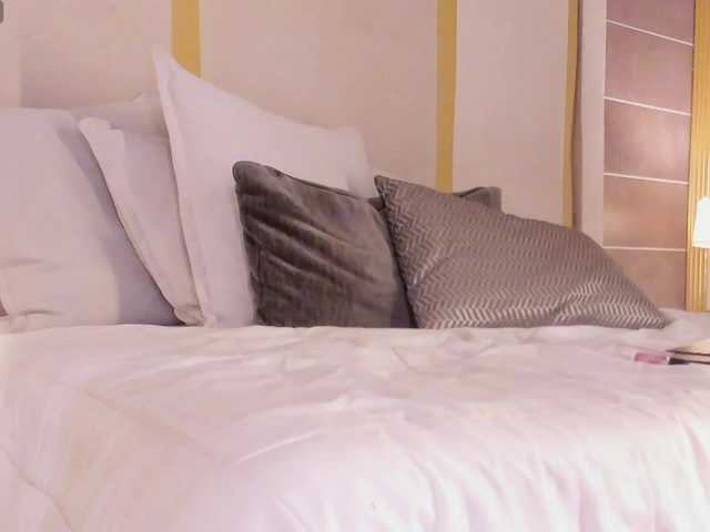 almaavery1 live cam