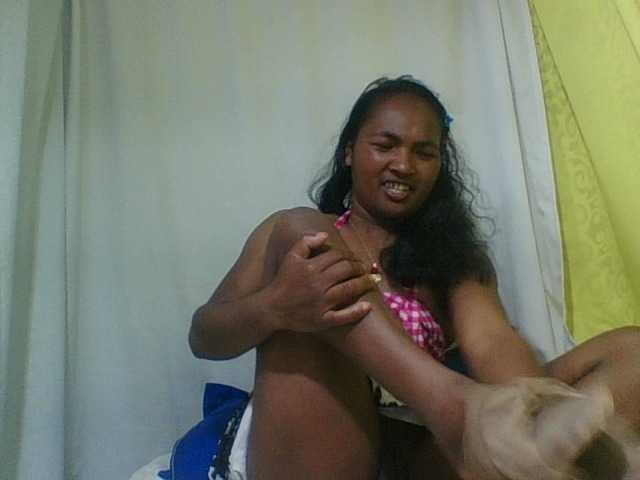 OLYGAH live cam on BongaCams