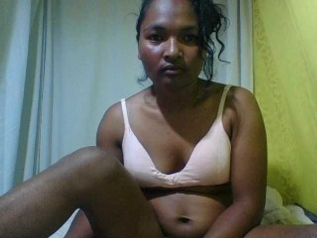 OLYGAH live cam on BongaCams