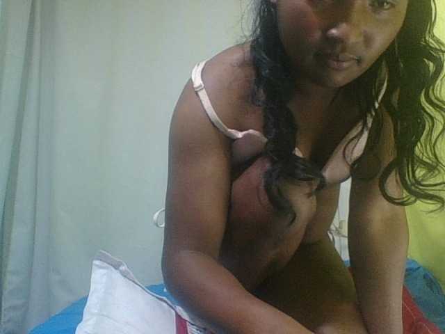 OLYGAH live cam on BongaCams