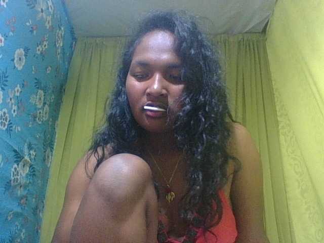 OLYGAH — live female cam