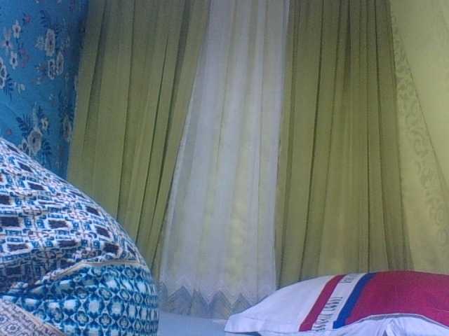 OLYGAH — live female cam