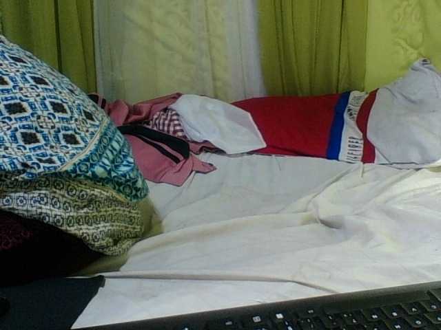 AZURAHRK live cam on BongaCams