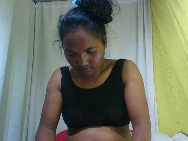 OLYGAH live cam on BongaCams