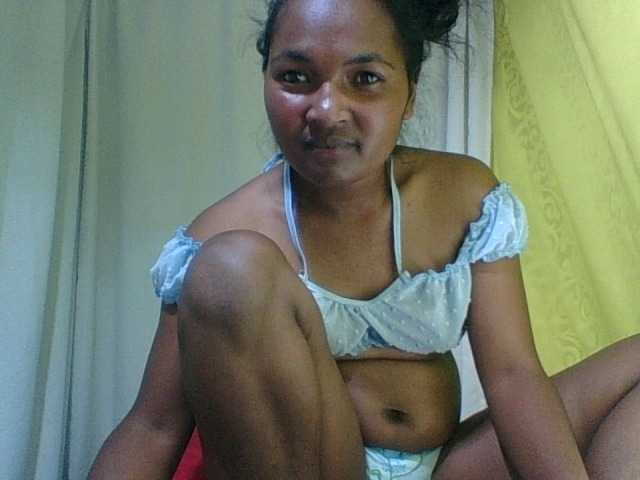 OLYGAH live cam on BongaCams