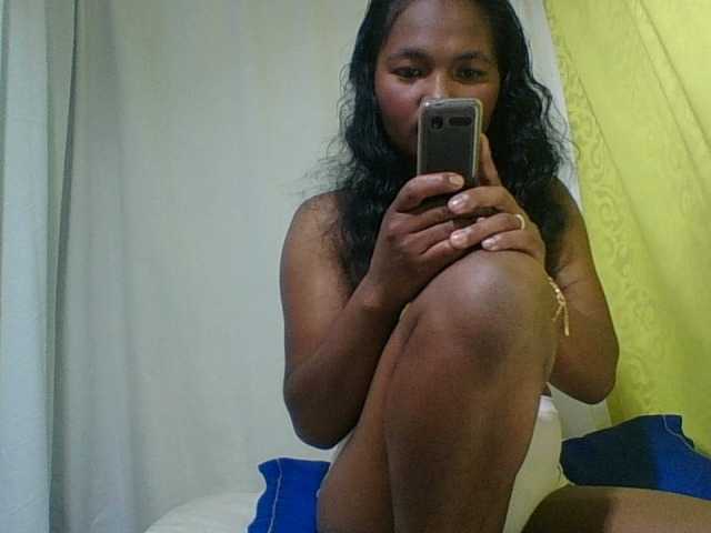 OLYGAH live cam on BongaCams