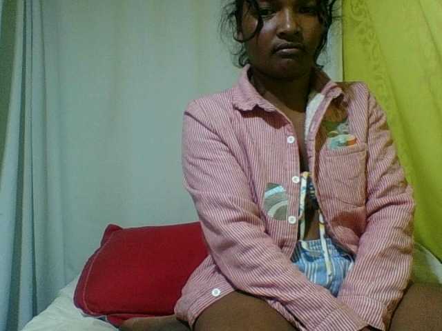 OLYGAH live cam on BongaCams