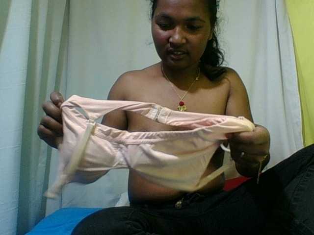 OLYGAH live cam on BongaCams