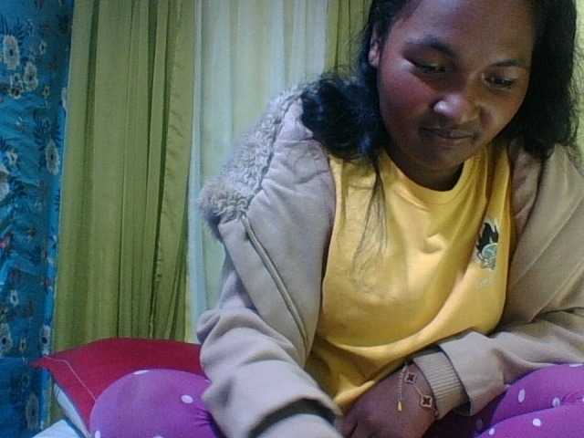 OLYGAH live cam on BongaCams