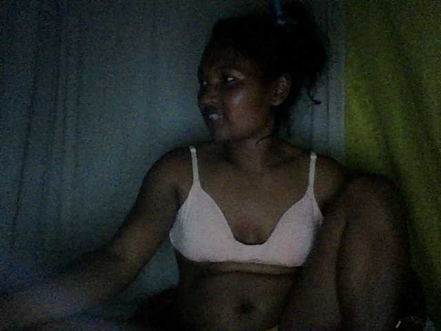 OLYGAH live cam on BongaCams