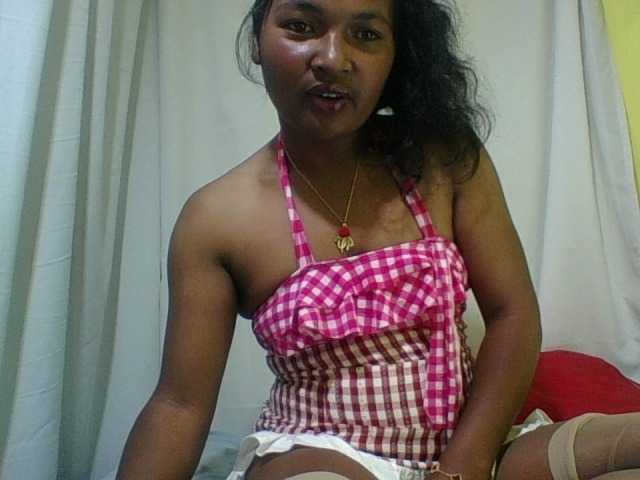 OLYGAH live cam on BongaCams