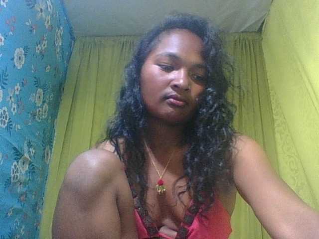 OLYGAH — live female cam