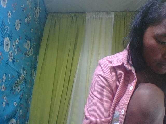 OLYGAH live cam on BongaCams