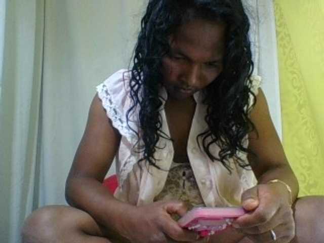 OLYGAH live cam on BongaCams