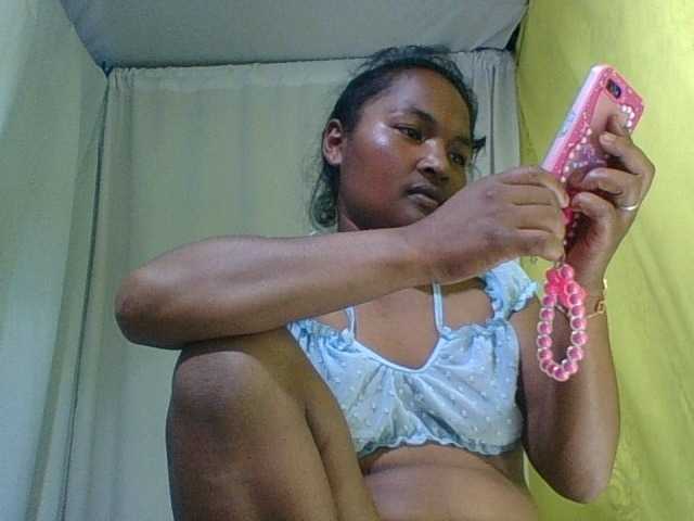 OLYGAH live cam on BongaCams