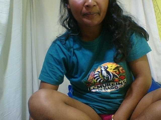 OLYGAH, live now on BongaCams