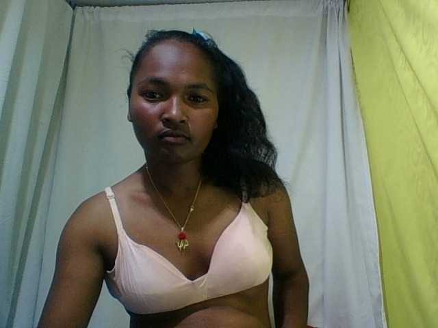 OLYGAH live cam on BongaCams