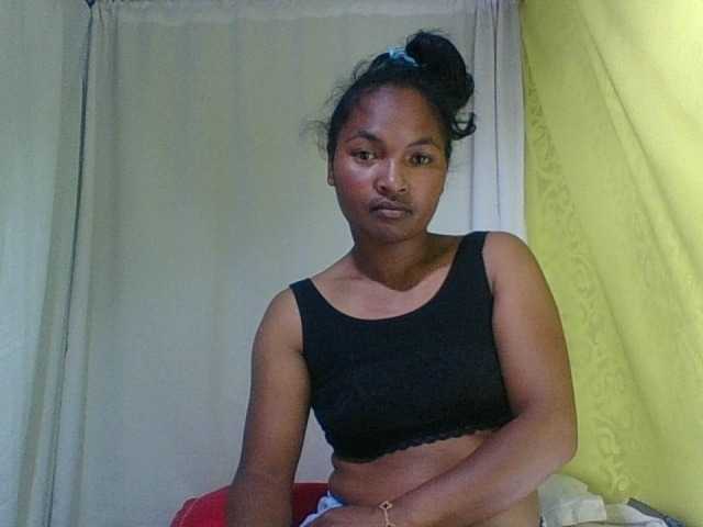 OLYGAH live cam on BongaCams
