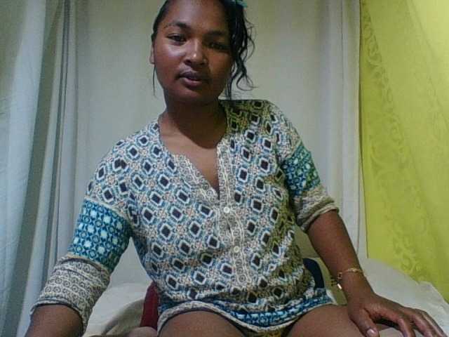 OLYGAH live cam on BongaCams
