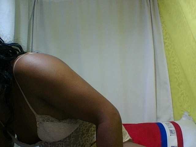 OLYGAH live cam on BongaCams