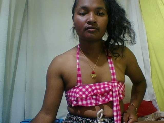OLYGAH live cam on BongaCams