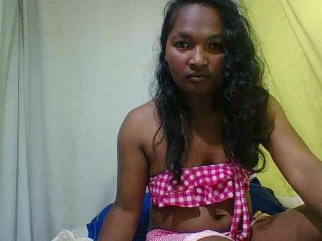 AZURAHRK webcam