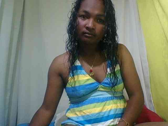 AZURAHRK webcam